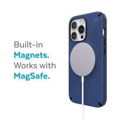 Three-quarter view of back of phone case with MagSafe charger attached - Built-in magnets. Works with MagSafe.#color_coastal-blue-black-storm-blue